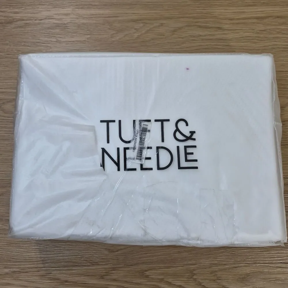 Tuft & Needle PR-002-F Mattress Protector New Opened Box